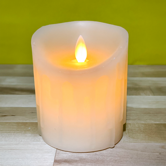 Cream Drip Moving Flame Candle